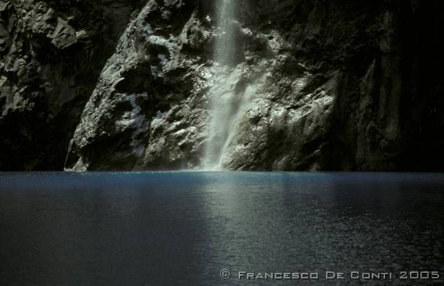 c_img101 Laguna 69 - Cordillera Blanca<br>Per - 1998