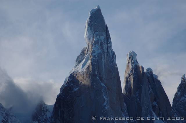 j_dsc_1473 Cerro Torre<br>Argentina - 2004