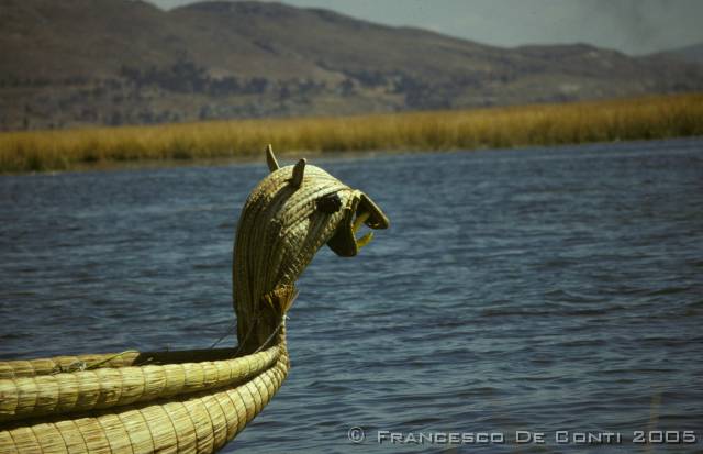 c_img134 Imbarcazione di totora - Lago Titicaca<br>Bolivia - 1998